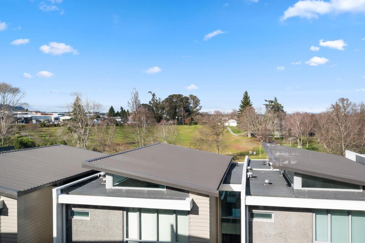 Marina View Apartment - Taupo Exterior photo